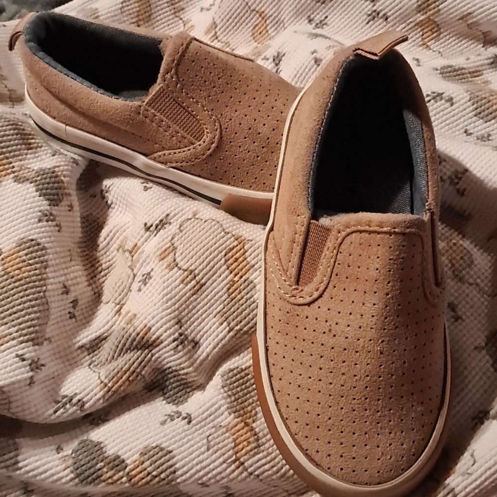Toddler shoes